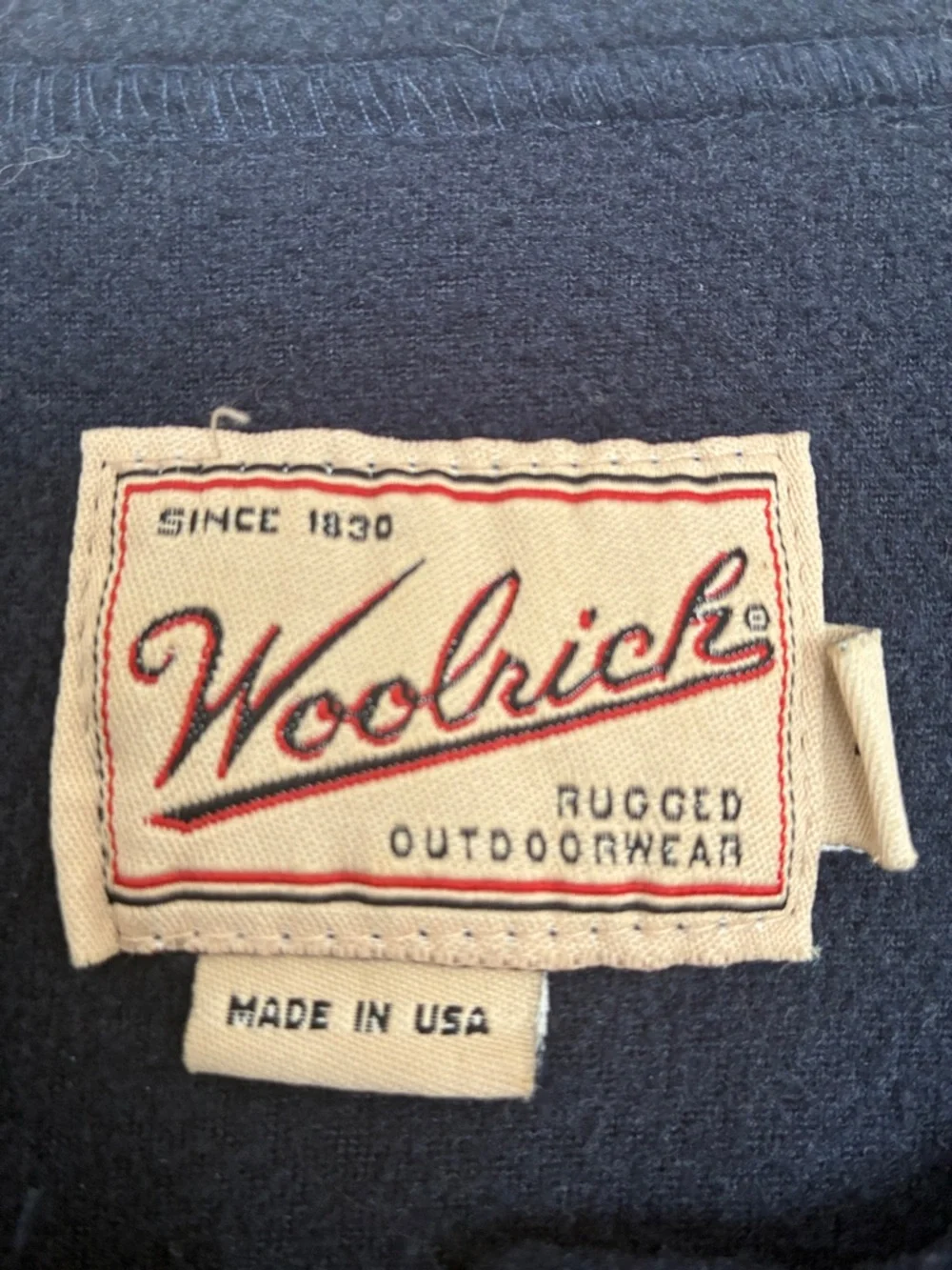 Vintage Woolrich Navy Henley Fleece Shirt - Picture 3 of 3